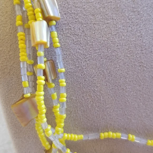 Seed Bead Yellow Matching La yered Necklace and Earring Set - Picture 4 of 6